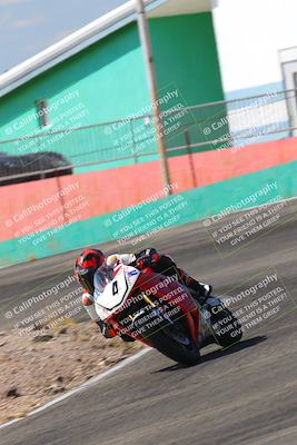 media/Oct-15-2022-TrackXperience (Sat) [[8f70b8b0be]]/Group 2/session 3 turn 4/